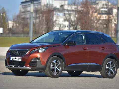 Pojemność baku peugeot 3008 – co warto wiedzieć o zbiorniku paliwa
