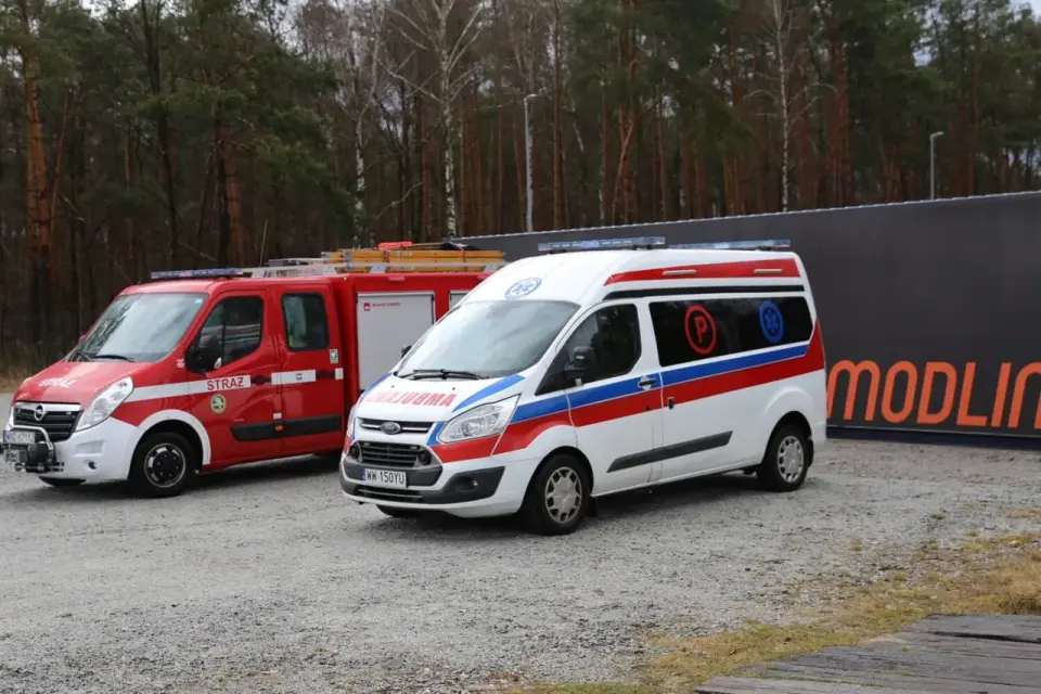 Kurs na pojazdy uprzywilejowane - wymagania, egzamin i koszty